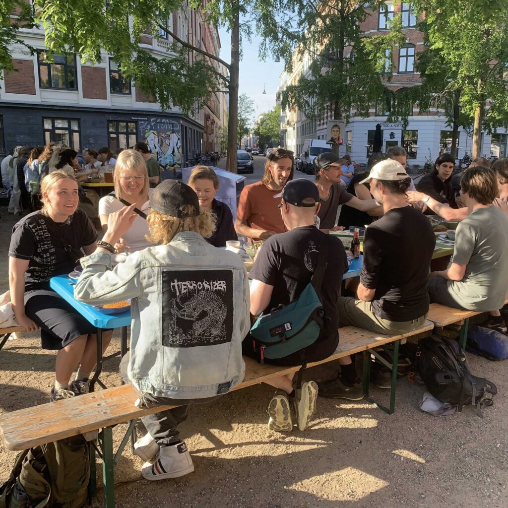 Michael Maze møder deltagere til arrangement i Absalon